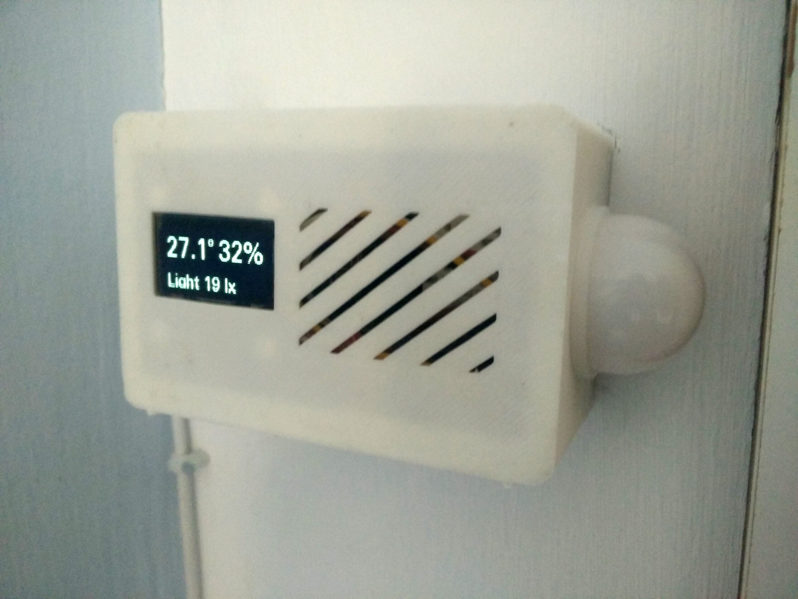 Open Bedroom Thermometer